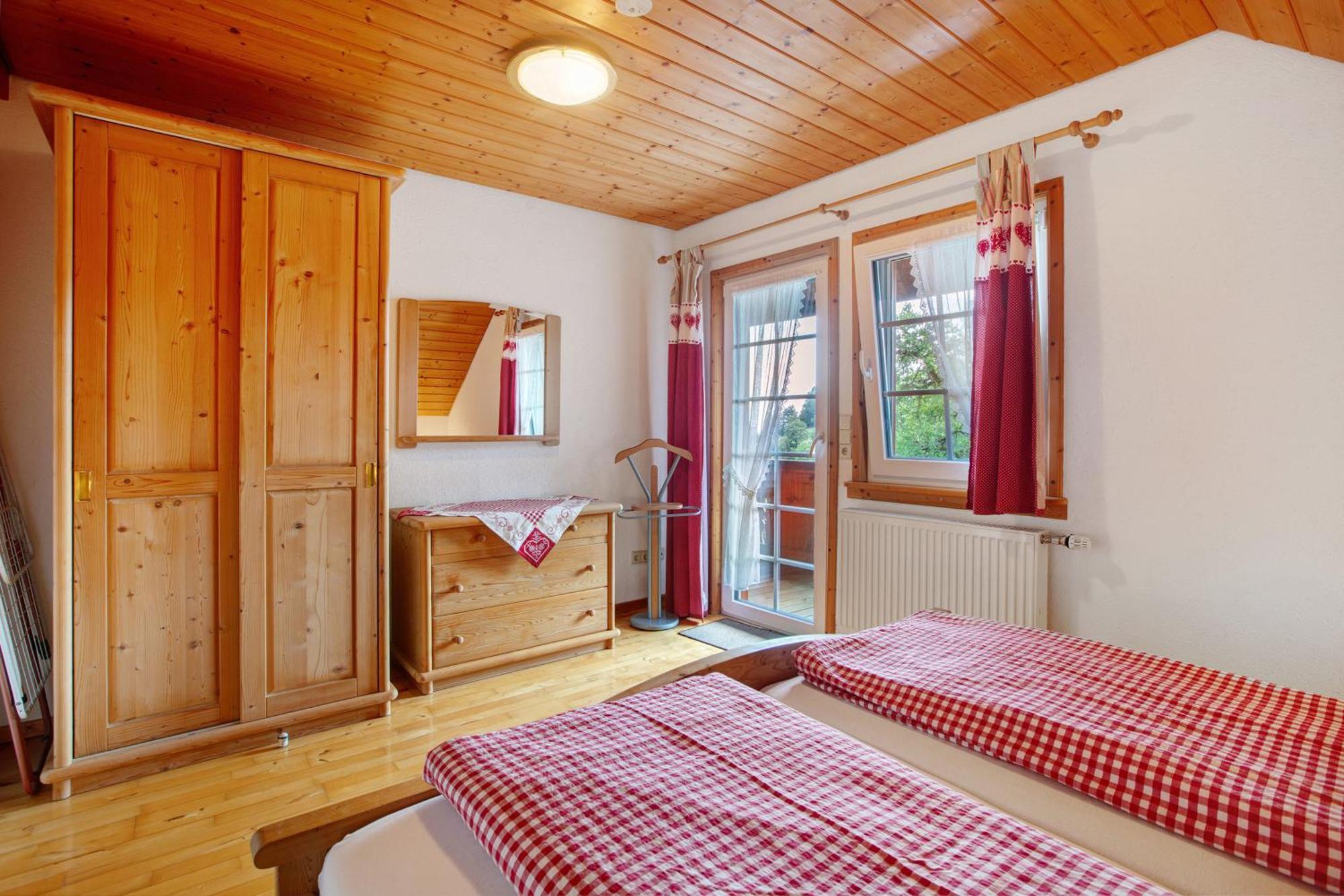 Apartamento Haus Schlageter Dachsberg im Schwarzwald Exterior foto