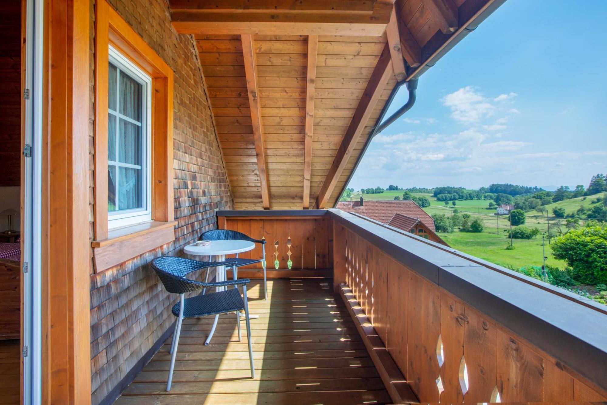 Apartamento Haus Schlageter Dachsberg im Schwarzwald Exterior foto
